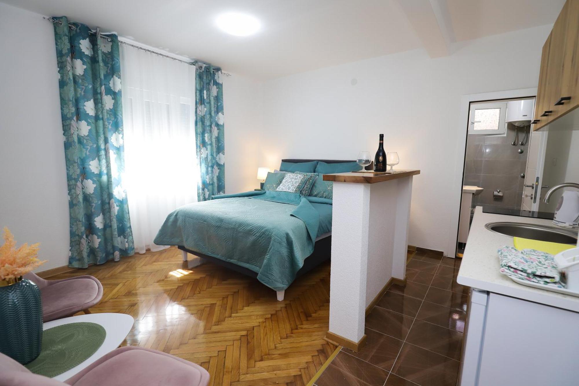 Kuca Jeka Hotel Vrnjačka Banja Екстериор снимка