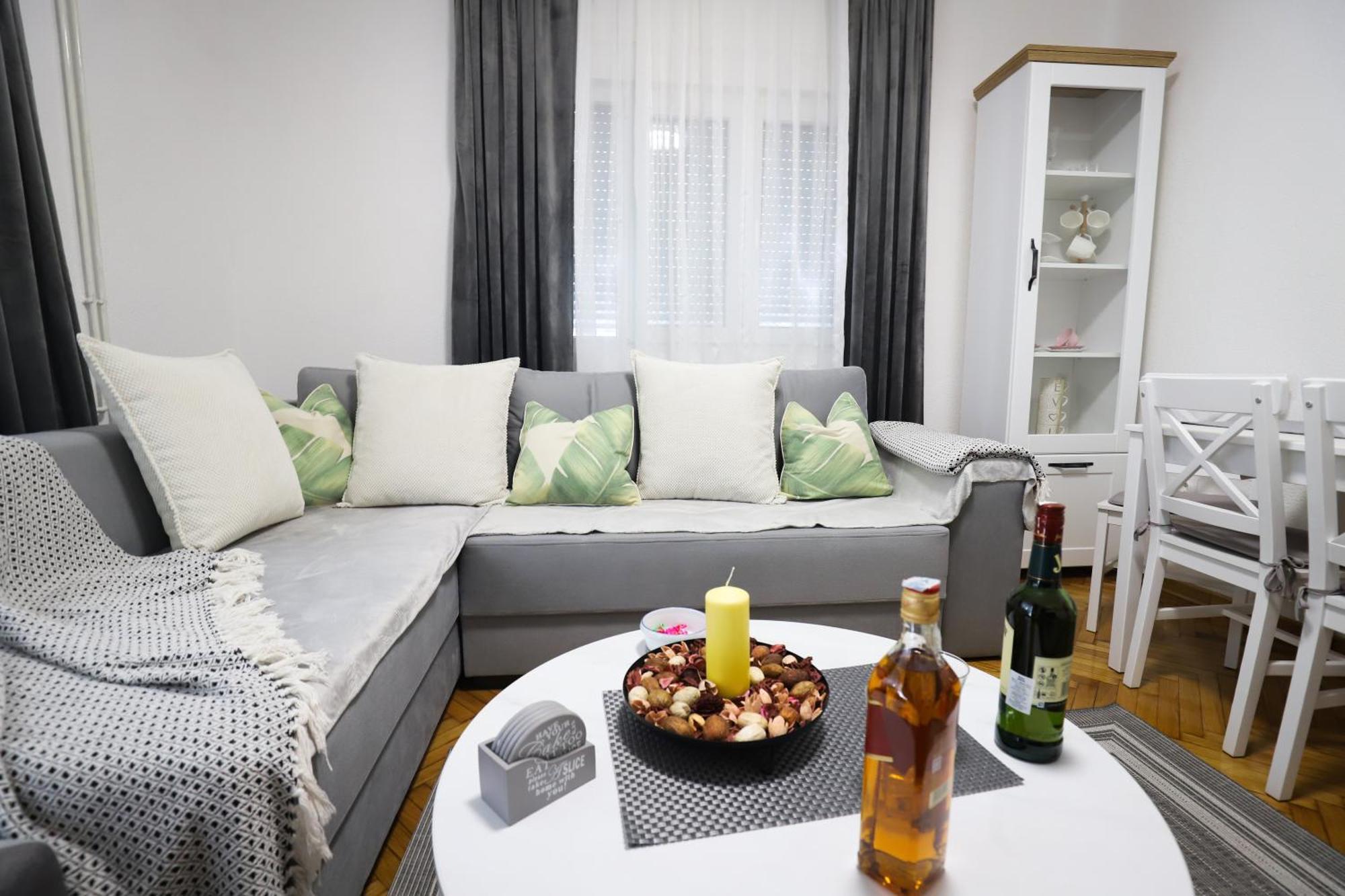 Kuca Jeka Hotel Vrnjačka Banja Екстериор снимка